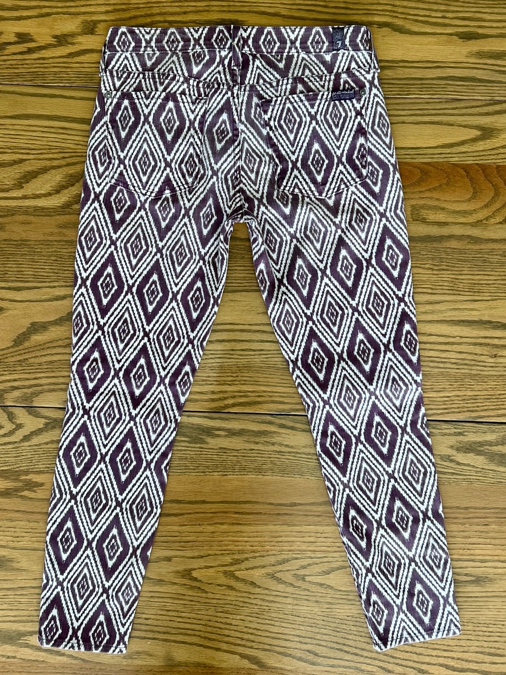 7 For All Mankind Gwenevere Ikat Skinny Cropped Jeans, size 27 - Picture 5 of 11